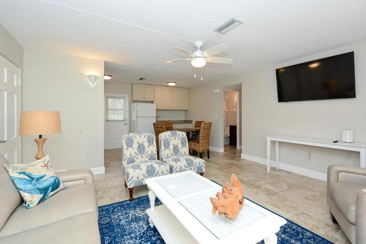 Canal 311 - Right In Siesta Key Village! * Sarasota