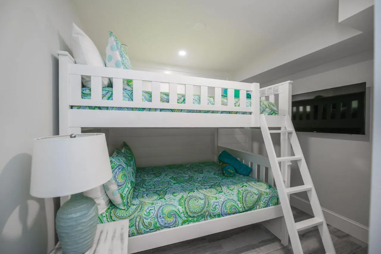 Tropical Breeze 3*