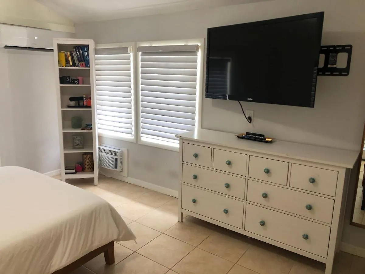 Siesta Key Waterfront Estate W Pool Privacy! Villa Sarasota