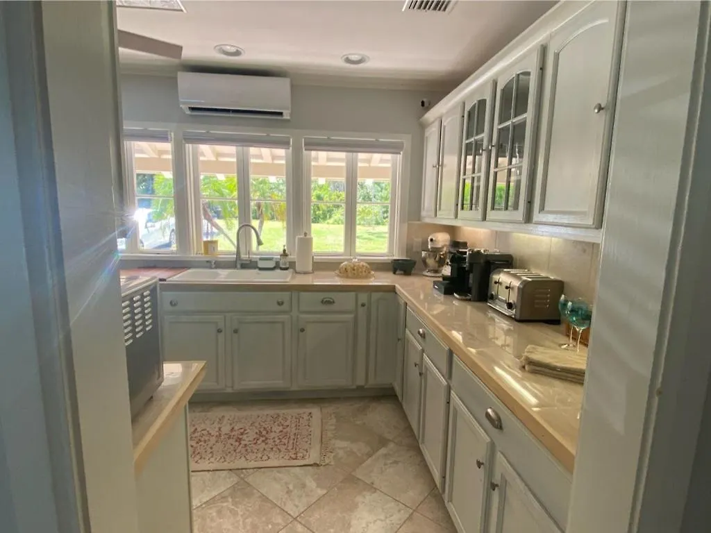 Villa Siesta Key Waterfront Estate W Pool Privacy! Sarasota