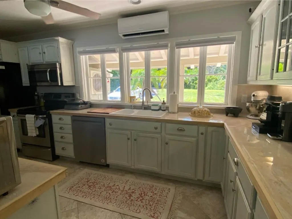 Siesta Key Waterfront Estate W Pool Privacy! Villa