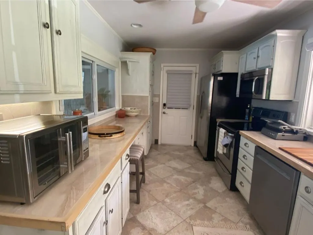 Villa Siesta Key Waterfront Estate W Pool Privacy! Sarasota