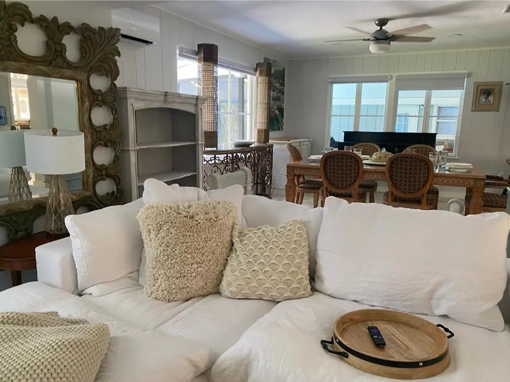 Villa Siesta Key Waterfront Estate W Pool Privacy! Sarasota