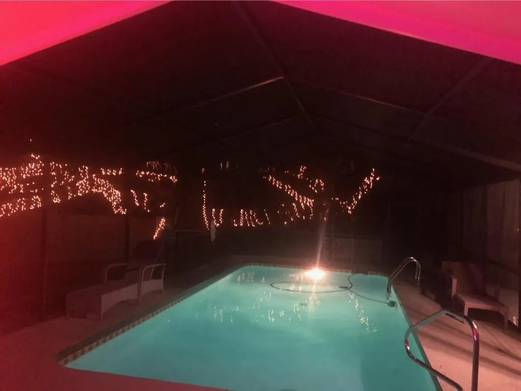 Siesta Key Waterfront Estate W Pool Privacy! * Sarasota
