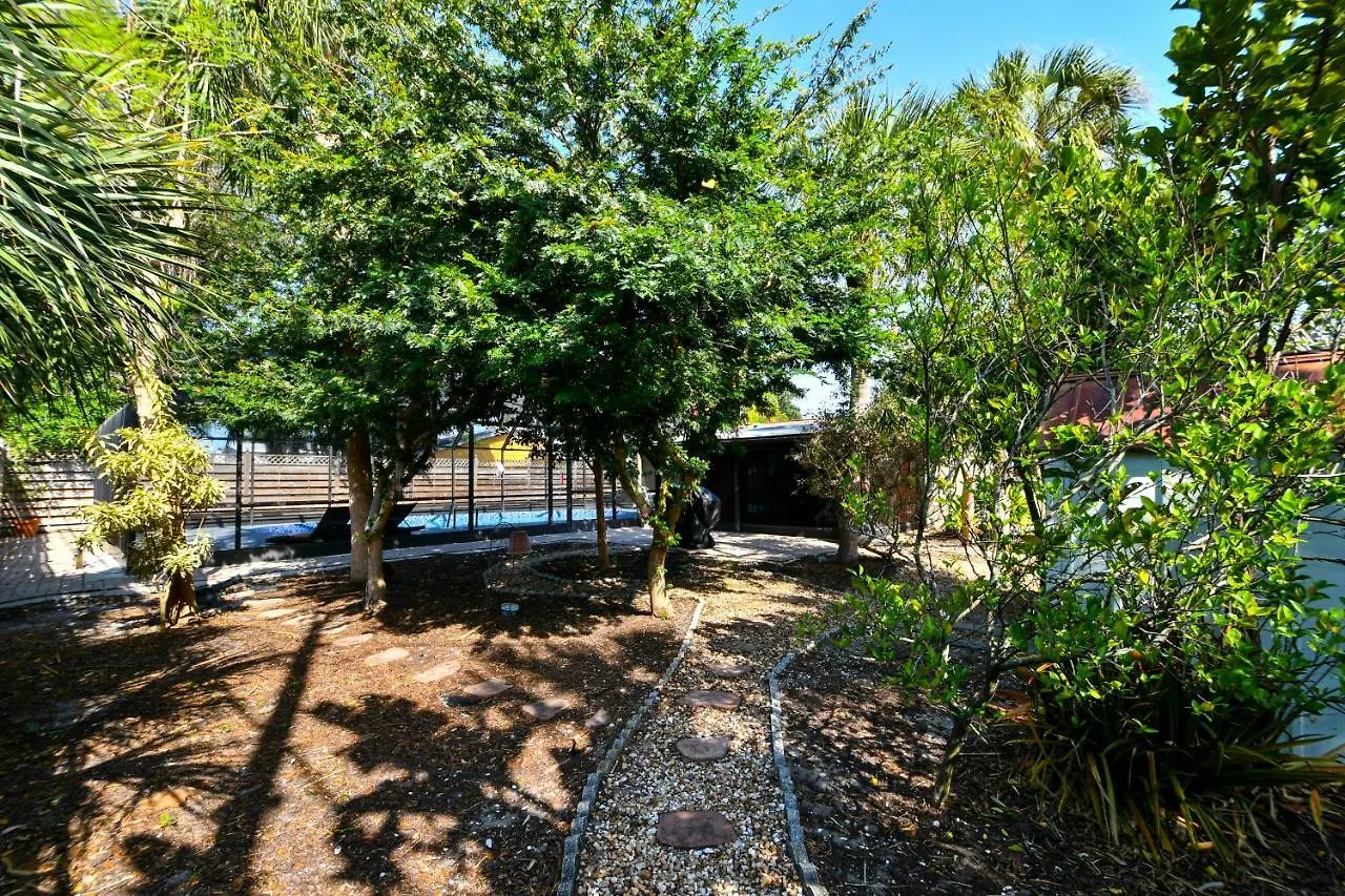 Holiday home Heated Pool - Very Close To Siesta Beach, Restaurants & Shops! *
