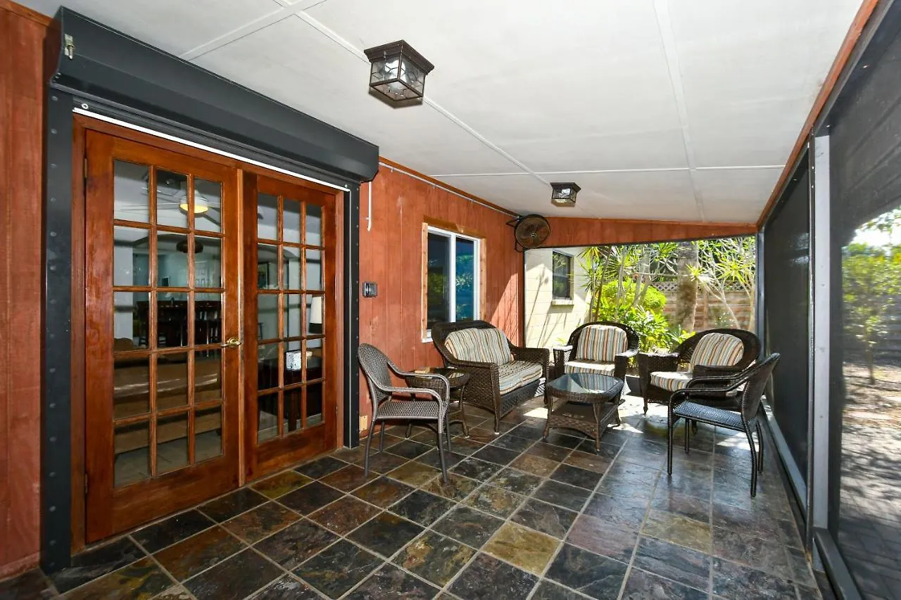 Heated Pool - Very Close To Siesta Beach, Restaurants & Shops! Holiday home Sarasota