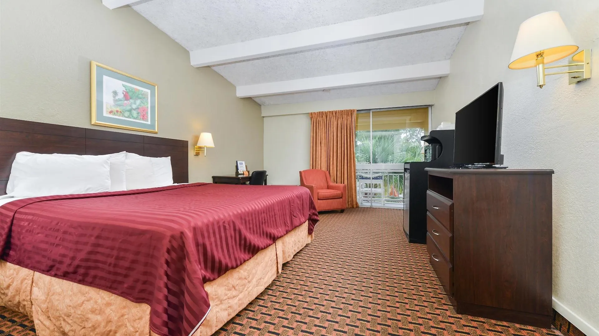 Americas Value 2* Sarasota