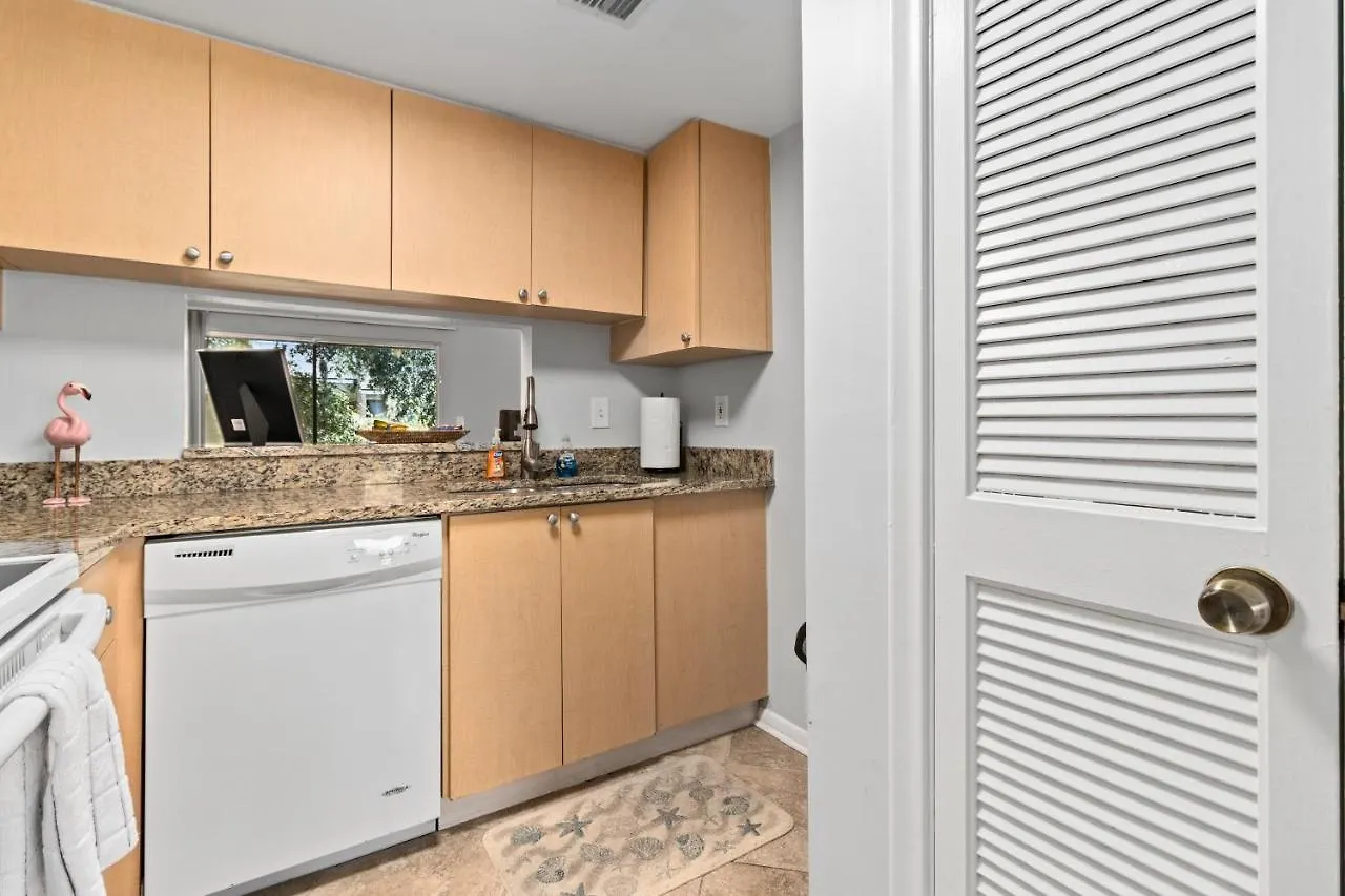 Shell House Retreat Apartment *