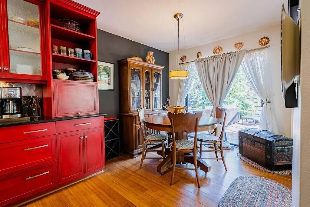 Apartment Spiritual Healing Oasis Retreat