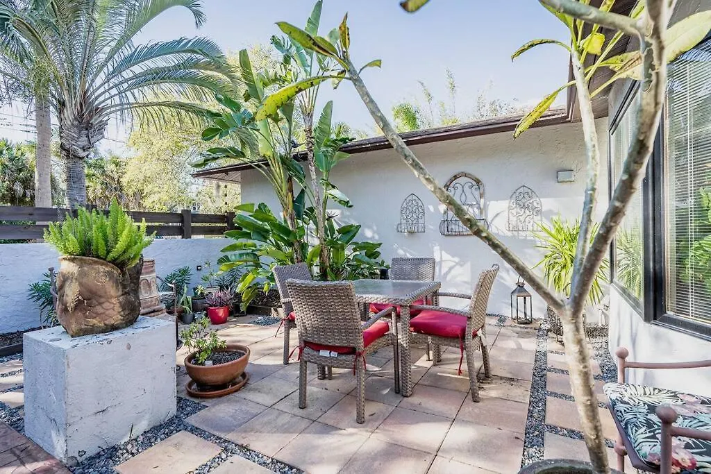 Apartment Spiritual Healing Oasis Retreat Sarasota