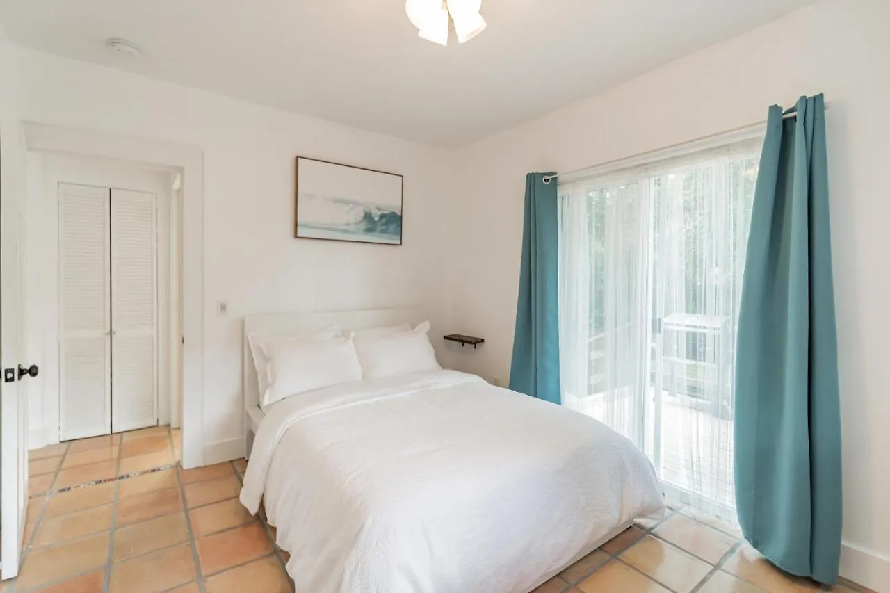 Holiday home Sarasota, Fl - Bright & Breezy Coastal Vibes - 10 Mins To White Beaches *