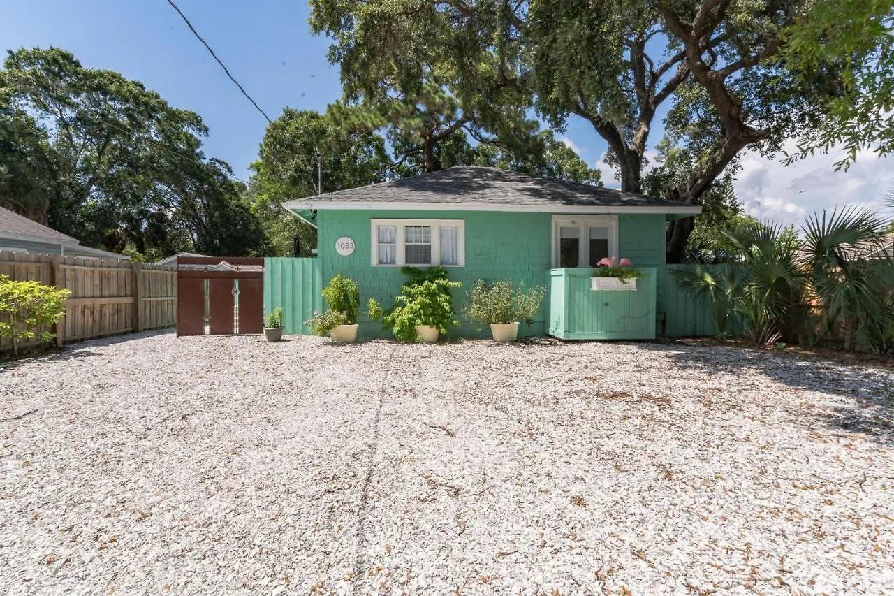 Sarasota, Fl - Bright & Breezy Coastal Vibes - 10 Mins To White Beaches Holiday home Sarasota