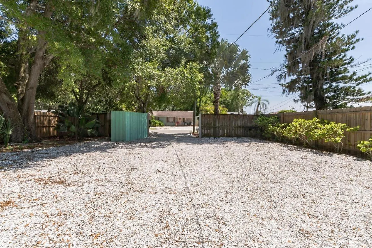 Holiday home Sarasota, Fl - Bright & Breezy Coastal Vibes - 10 Mins To White Beaches *