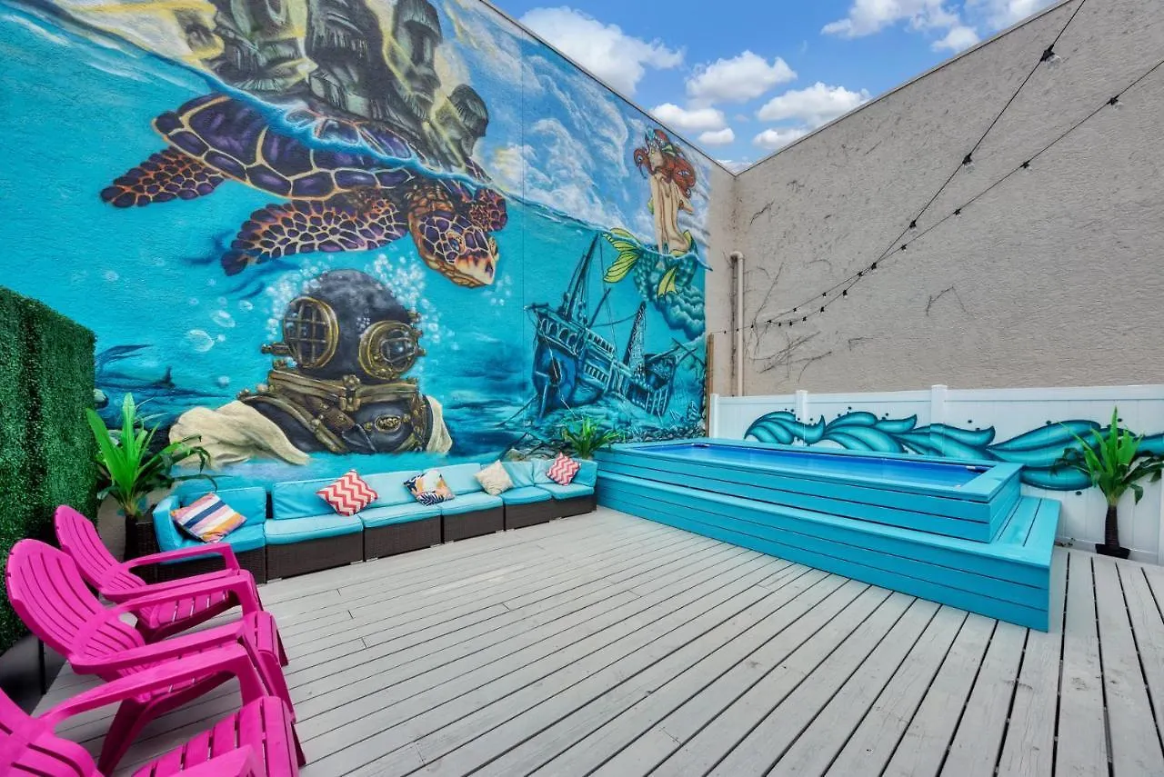 Holiday home Mermaid House With Pool Jacuzzi Steps To Siesta Key Sarasota