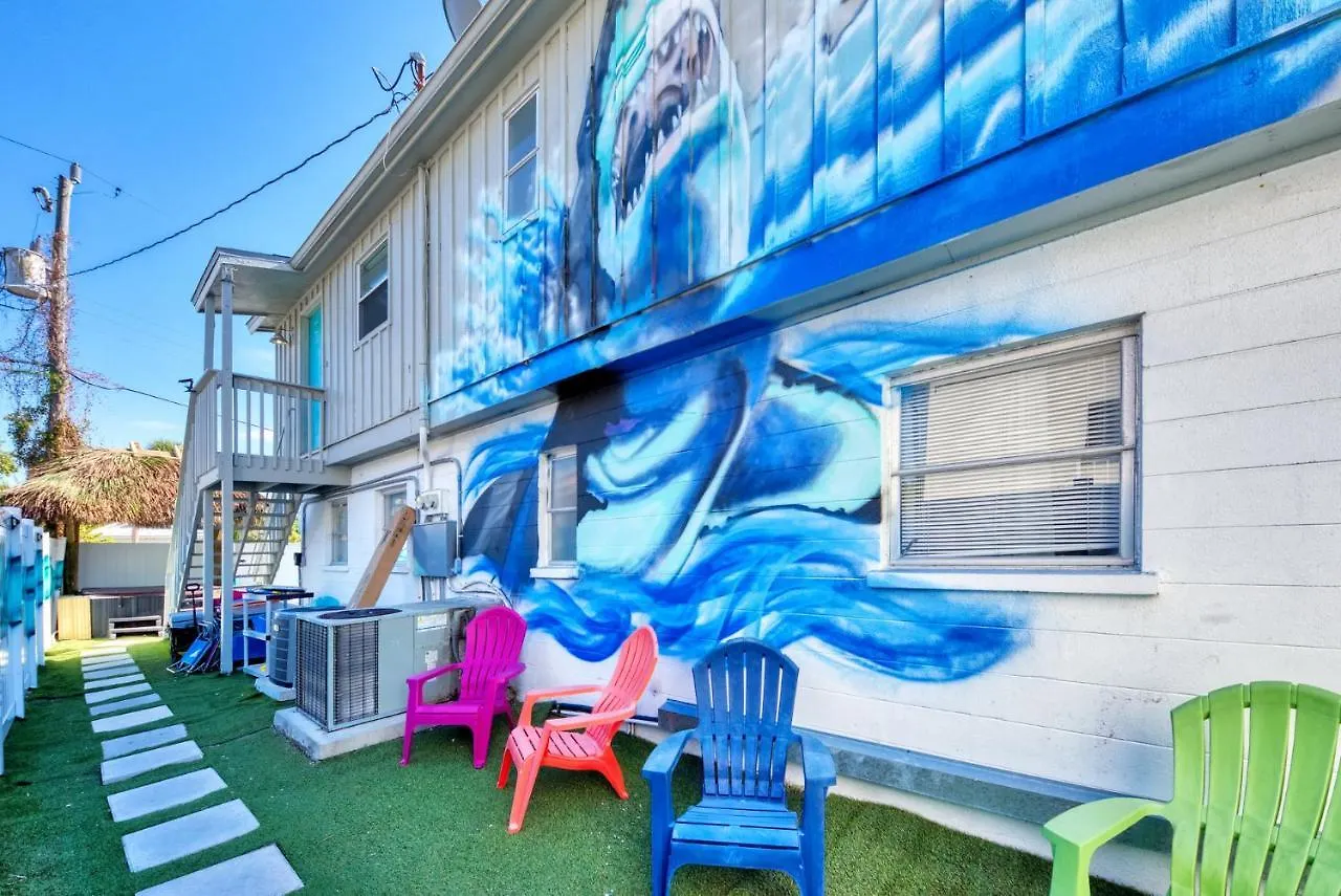 Mermaid House With Pool Jacuzzi Steps To Siesta Key Holiday home