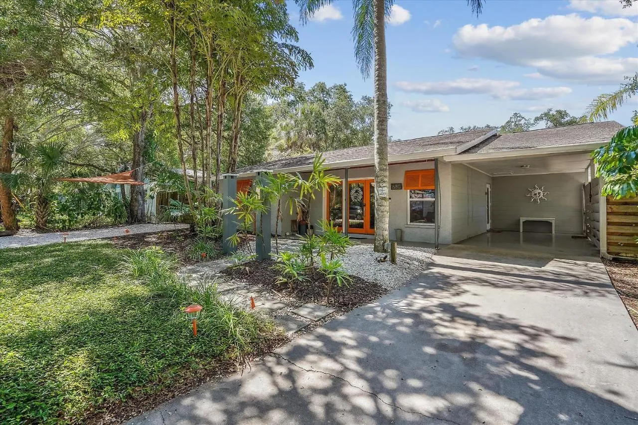 Sapphire Shores - W/ Heated Pool And Backyard Oasis Sarasota
