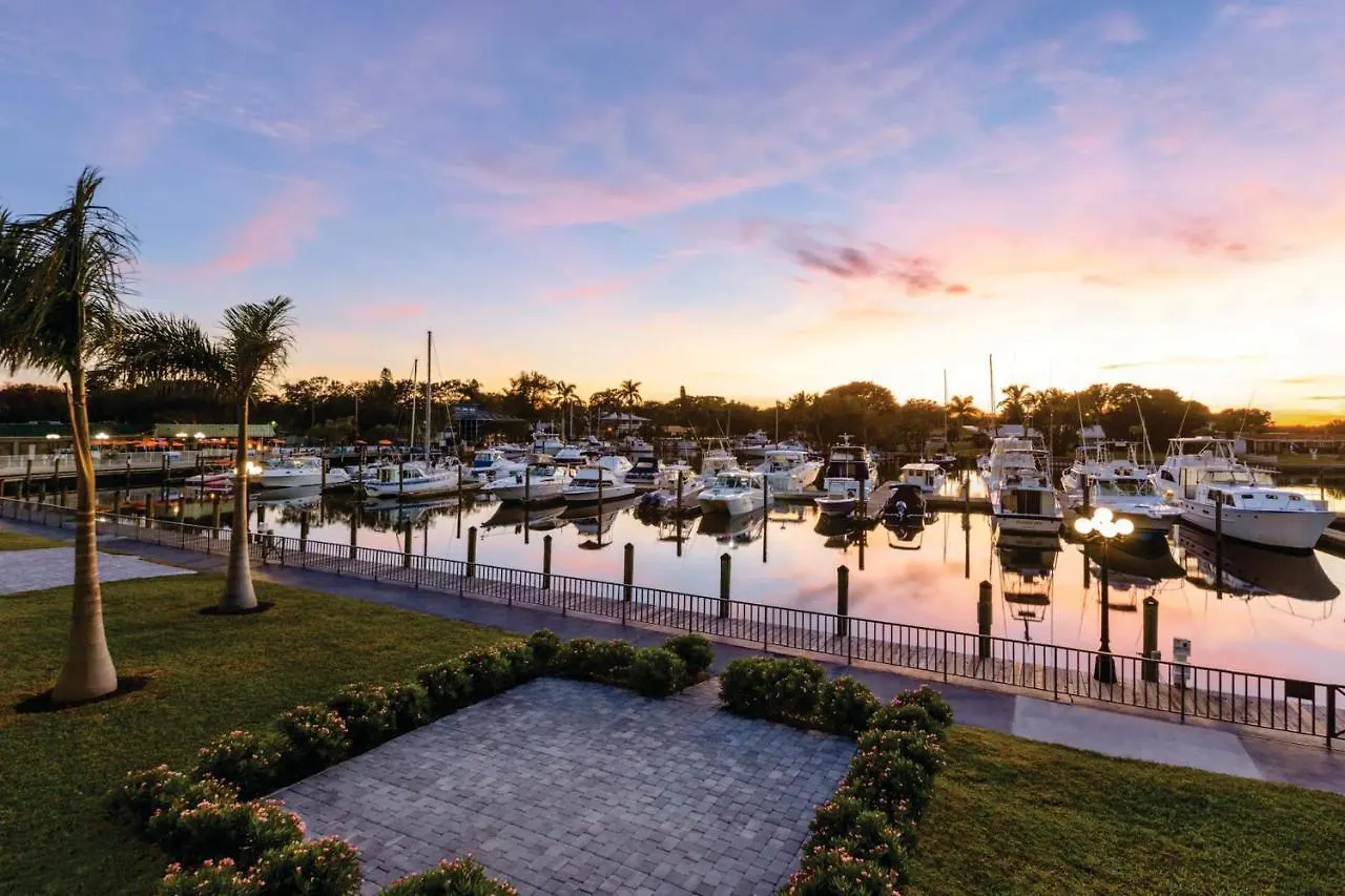 Getaway At The Marina Aparthotel *