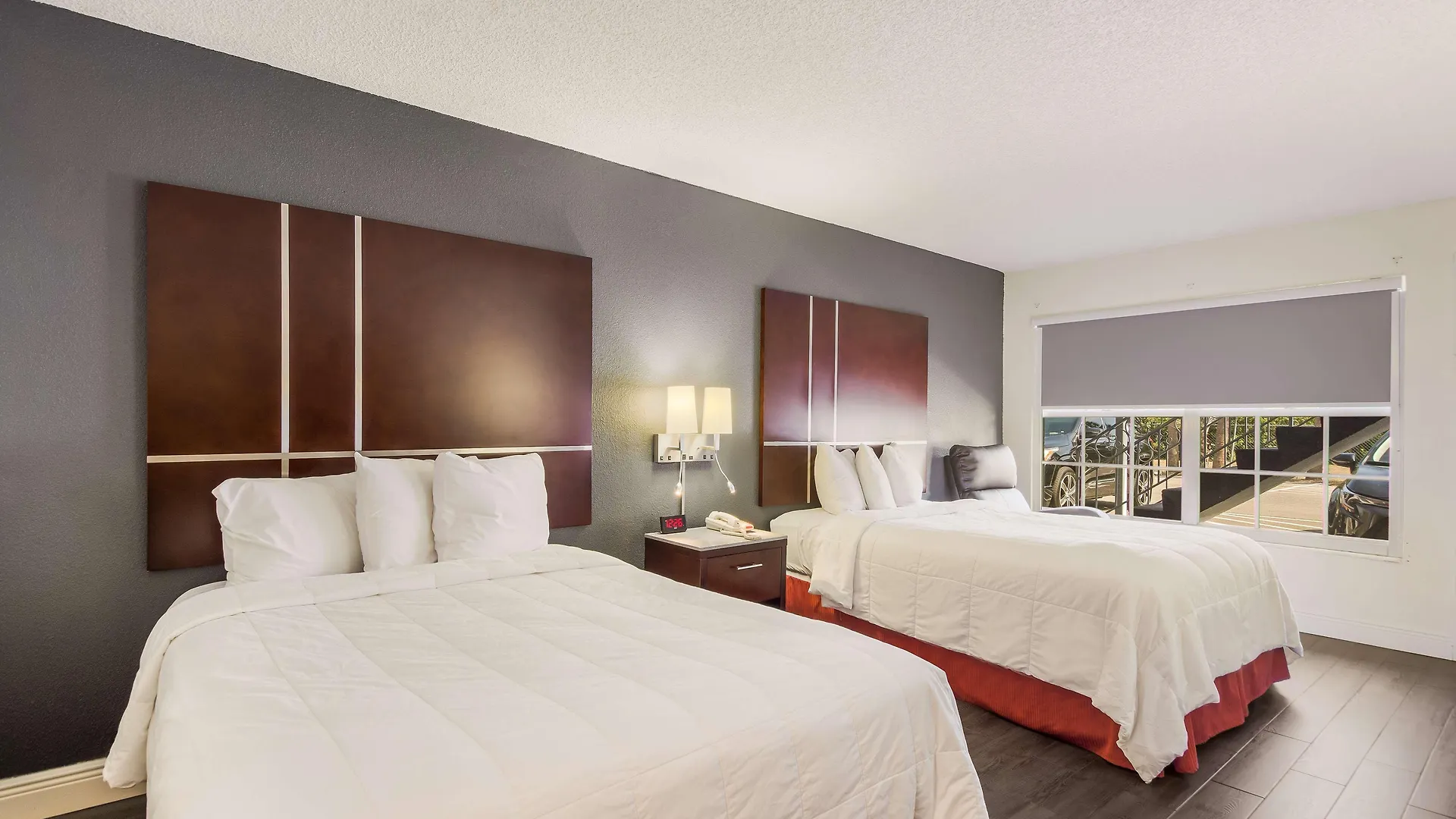 Hotel Surestay By Western Lido Sarasota