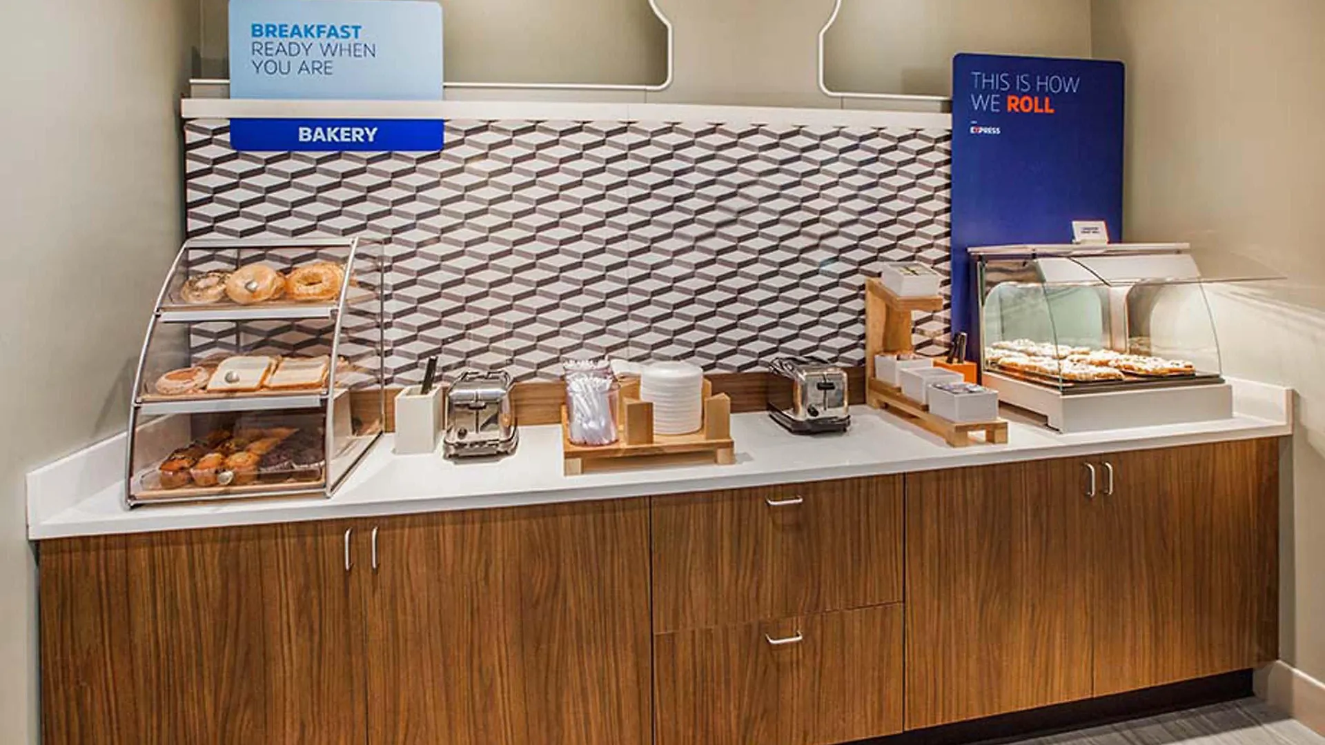 Express & Sarasota East By Ihg Vamo