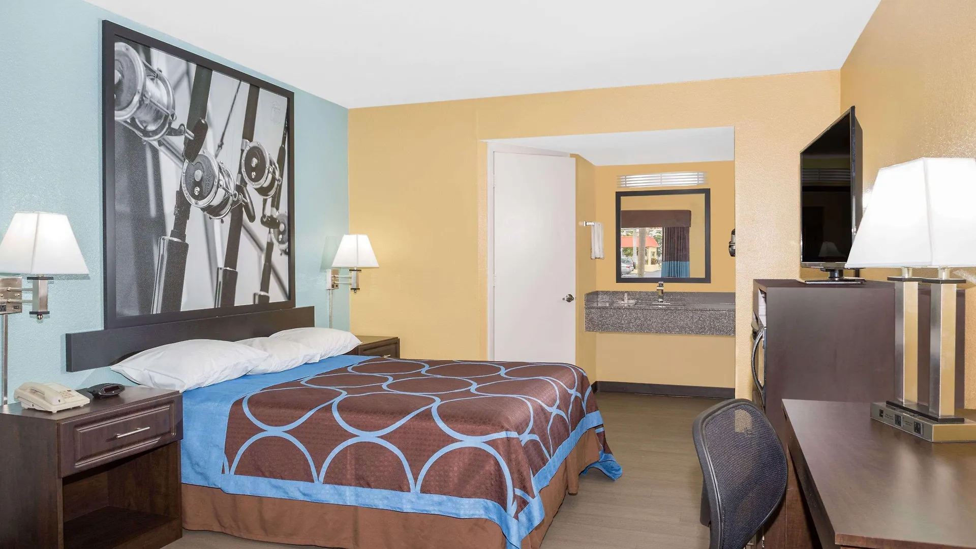 Super 8 By Wyndham Sarasota Near Siesta Key Motel 2*