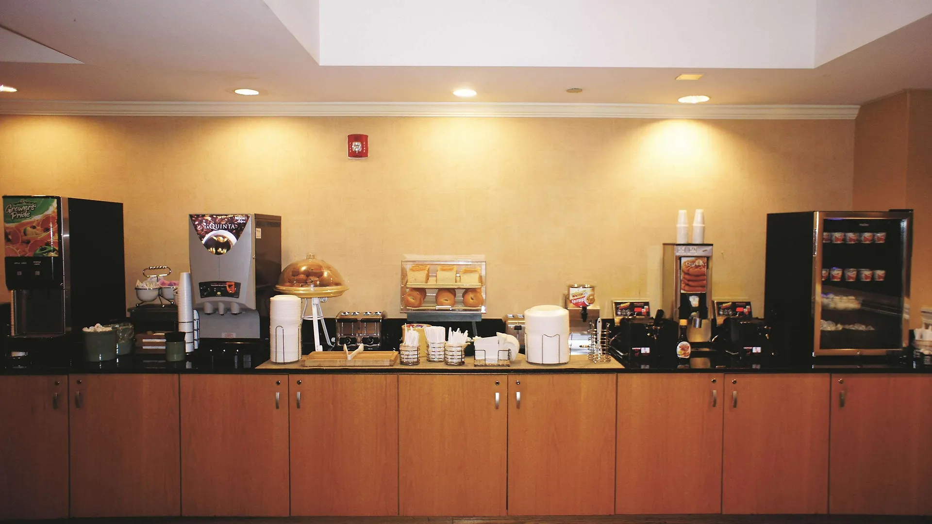 La Quinta By Wyndham Downtown