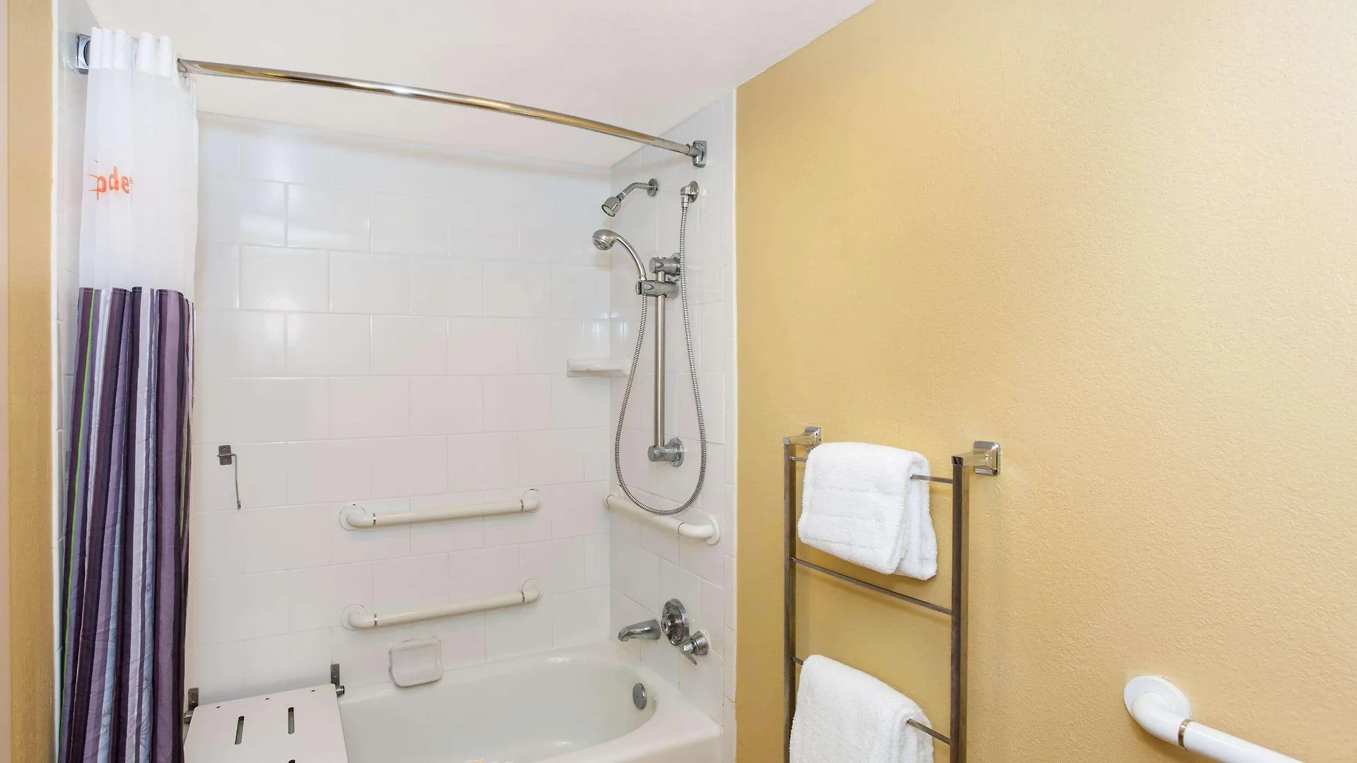 La Quinta By Wyndham Downtown Sarasota
