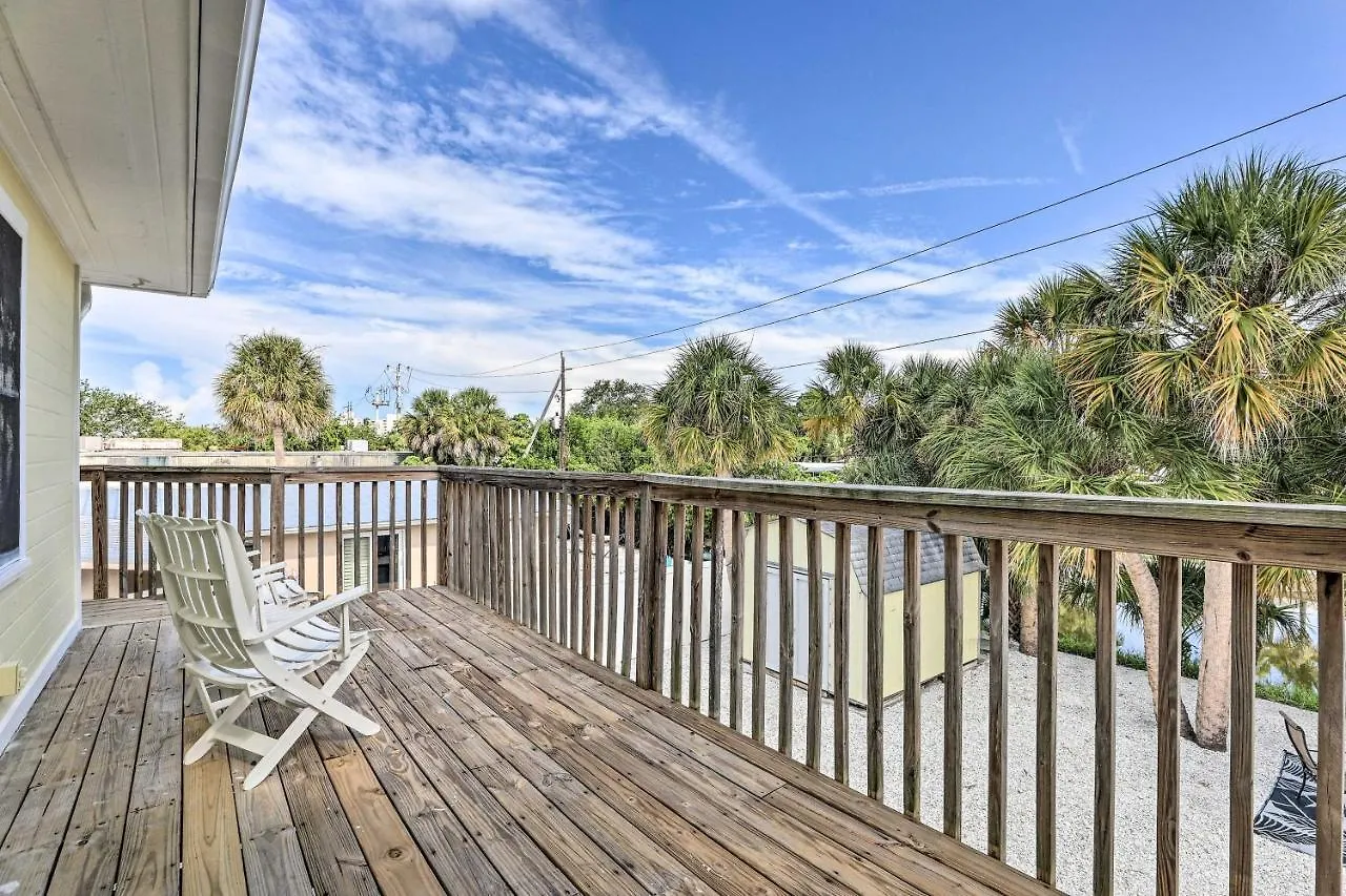 Holiday home Siesta Key Village Less Than Half Mi To Beach!