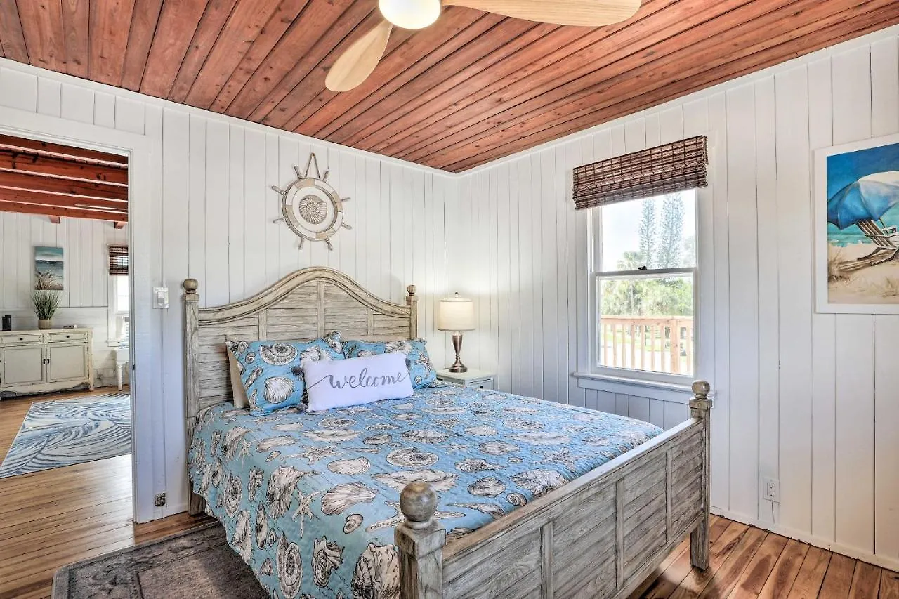 Holiday home Siesta Key Village Less Than Half Mi To Beach! Sarasota