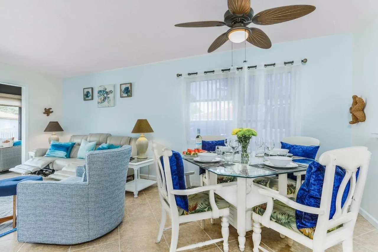 Holiday home Vista Hermosa Steps To The Heated Pool Sarasota