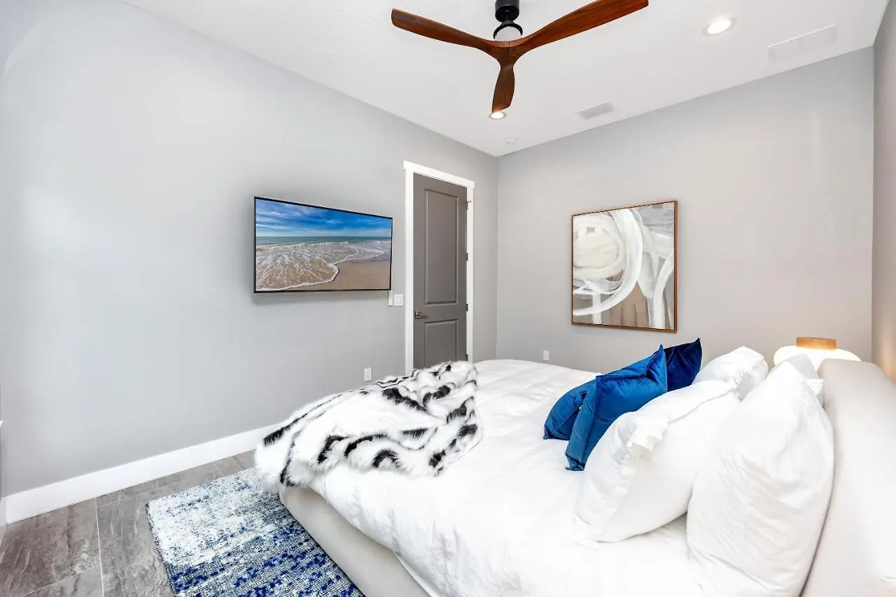 #4 Tropical Paradise With Saltwater Heated Pool 10 Min To Siesta Key