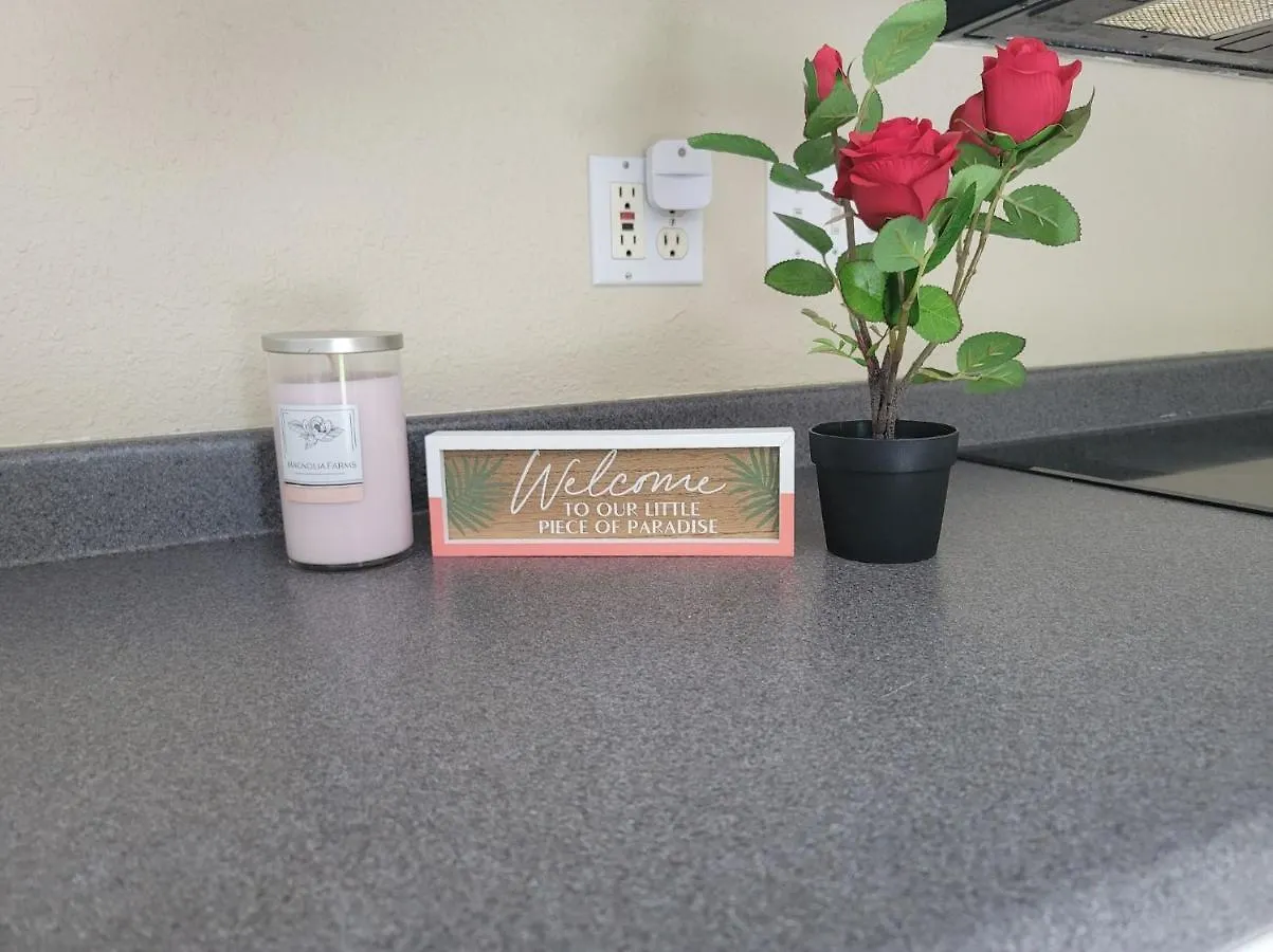 Entire 5 Mins To Siesta Key & Downtown Guest house Sarasota