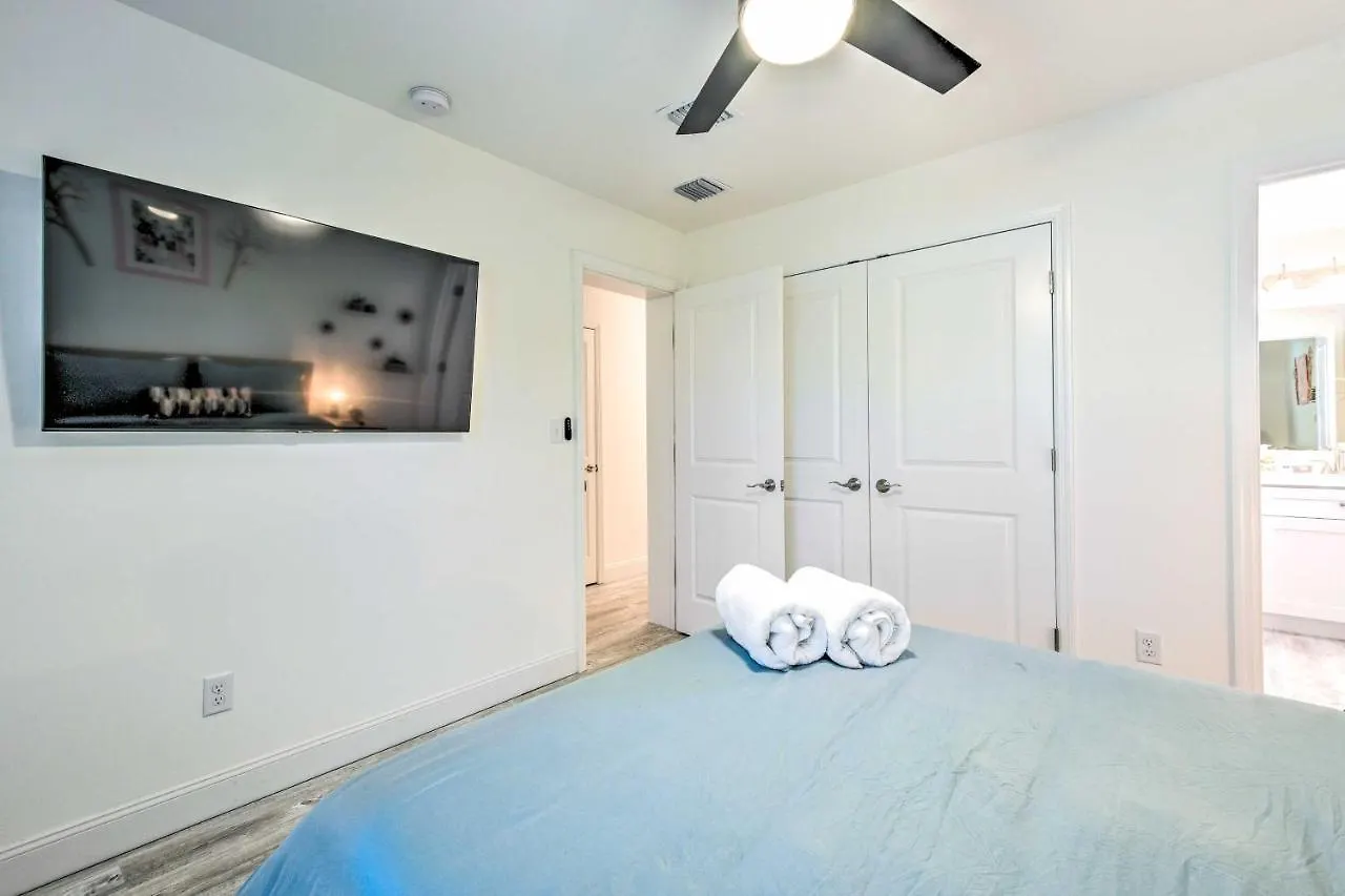 Holiday home Getaway Less Than 2 Mi To Downtown And Ocean! Sarasota