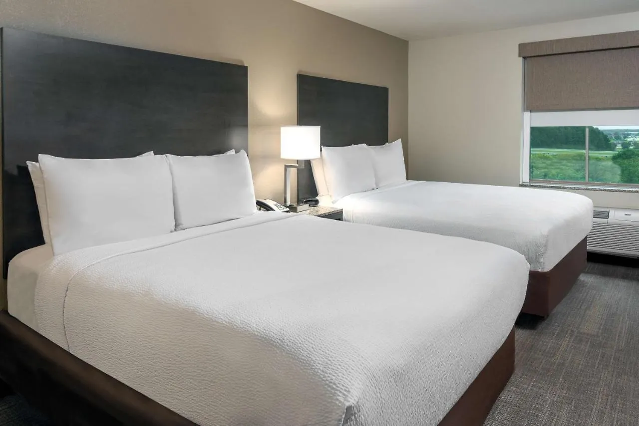 Ameniti Bay - Western Signature Collection Fruitville