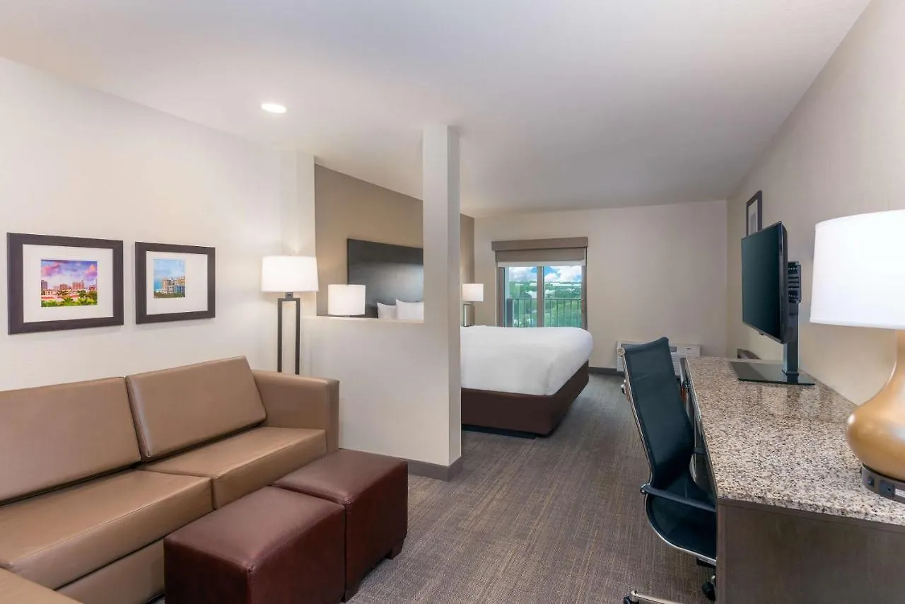 Ameniti Bay - Western Signature Collection 2* Fruitville