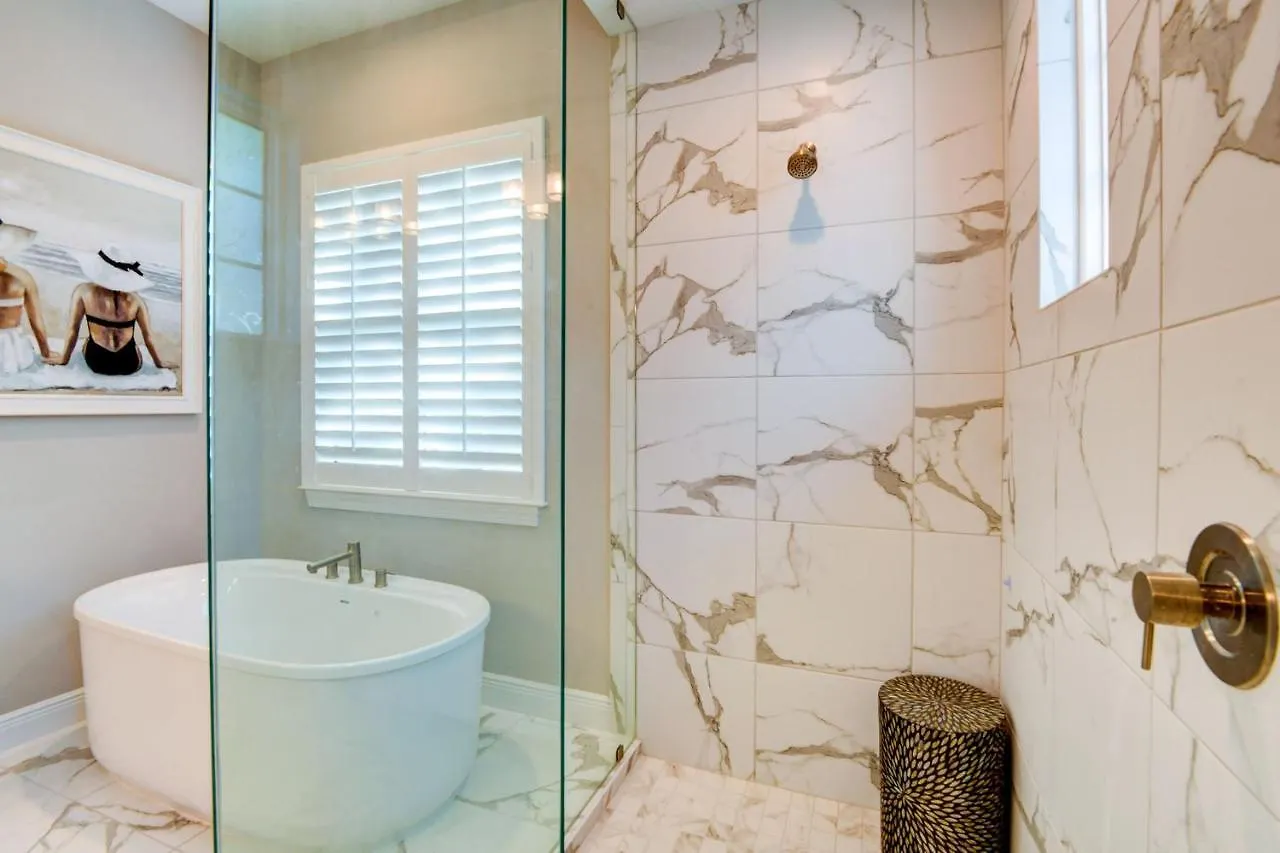 Luxury In Downtown Sarasota, Htd Pool/hot Tub Holiday home *