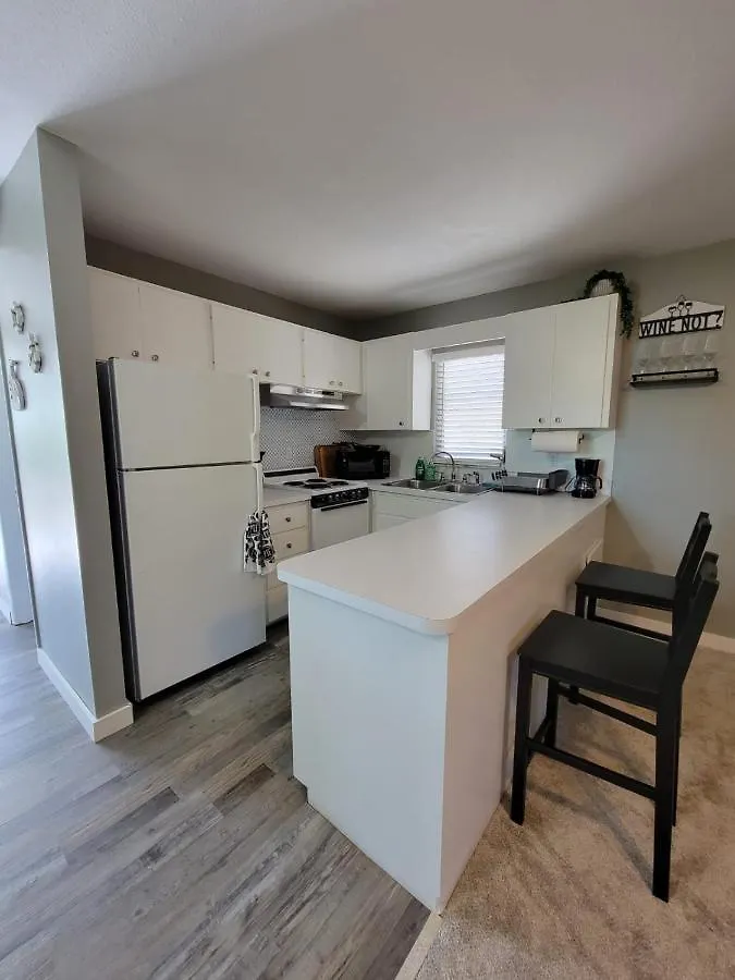Holiday home Walk To Siesta Beach, Restaurants, Shopping & More!