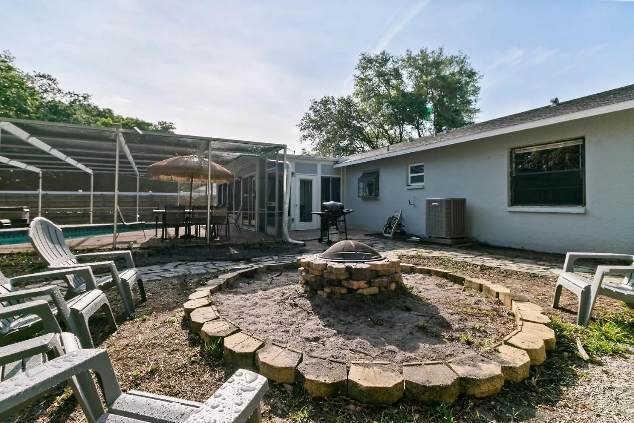 Spacious Modern House. Private Heated Pool And * Sarasota