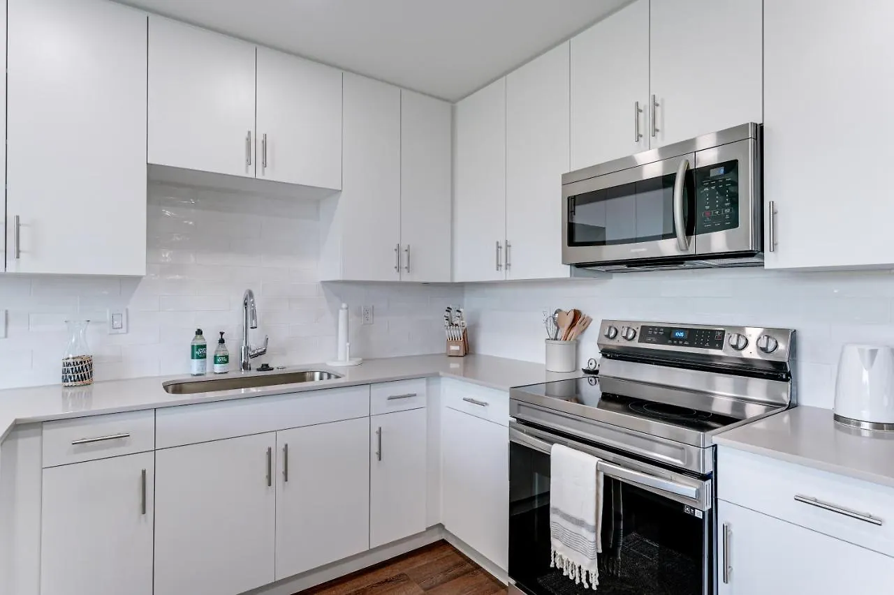 All-new, Waterfront In Downtown Sarasota! Apartment Sarasota