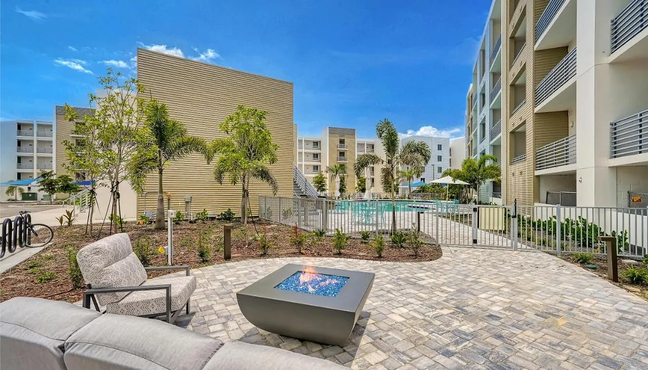 All-new, Waterfront In Downtown Sarasota! Sarasota