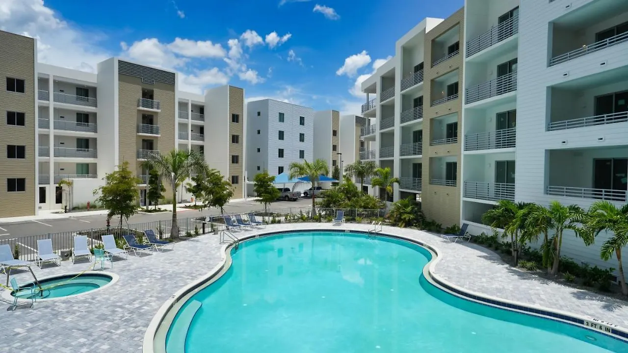 All-new, Waterfront In Downtown Sarasota! Apartment Sarasota