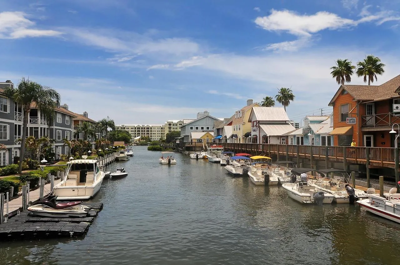 Walk To Beach, Restaurants, Shopping/hot Tub! Sarasota