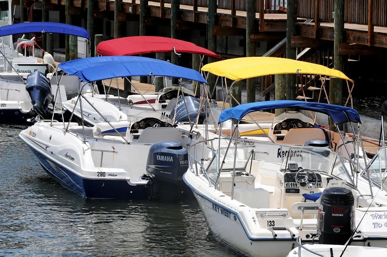 Walk To Beach, Restaurants, Shopping/hot Tub! * Sarasota