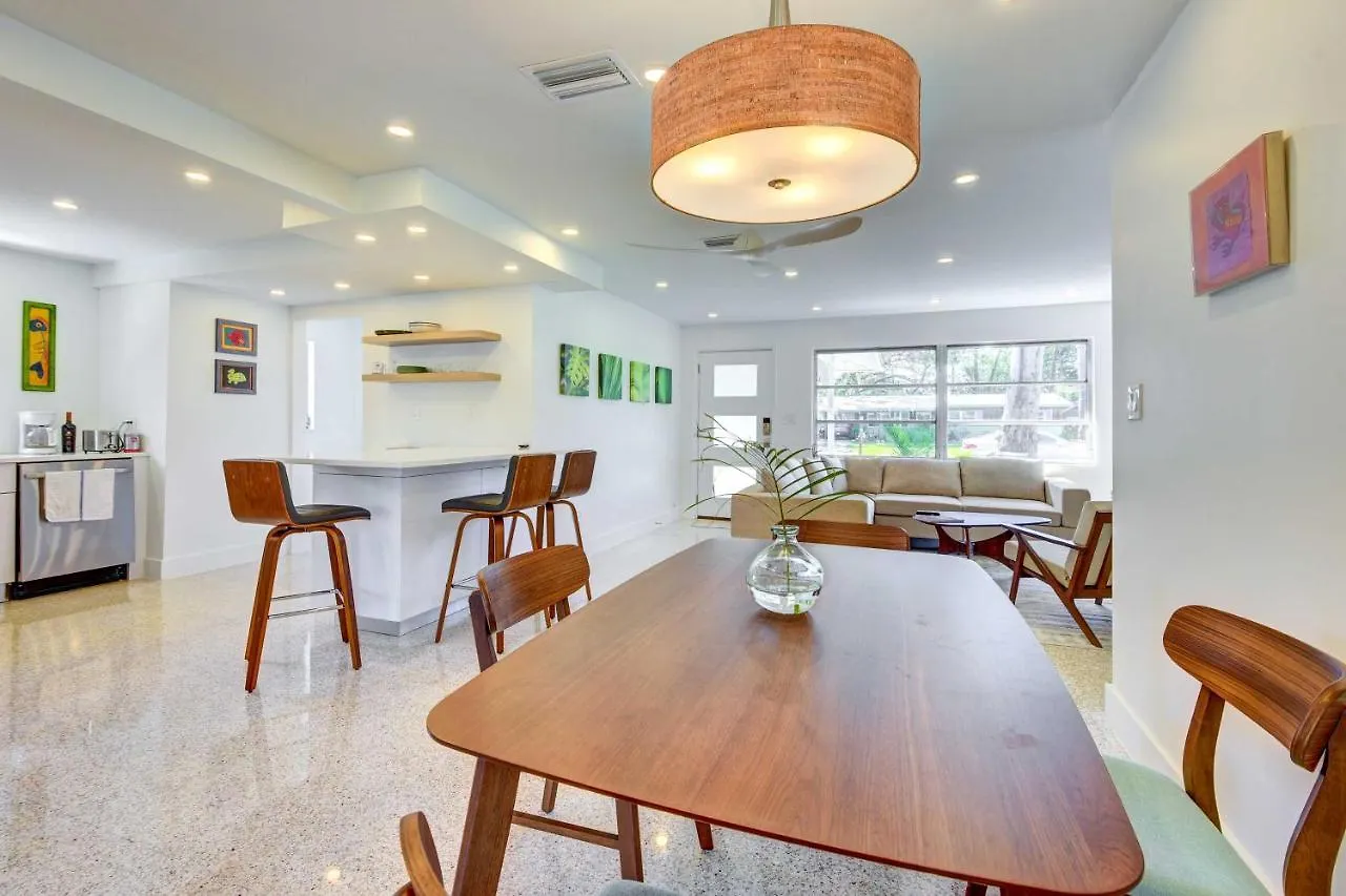 Charming Vacation Near Downtown Holiday home Sarasota