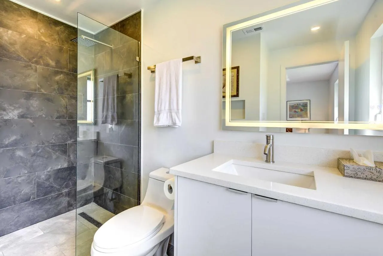 Holiday home Charming Vacation Near Downtown Sarasota