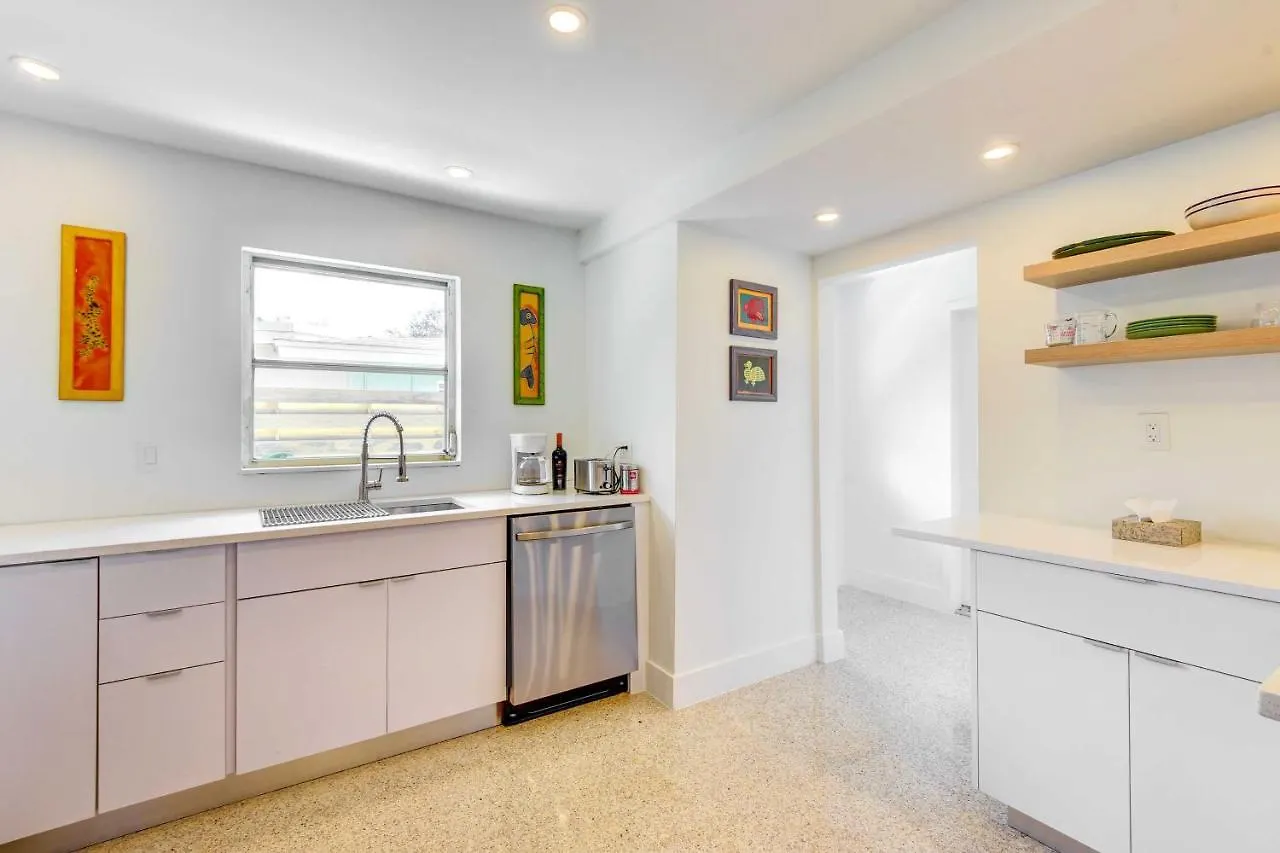 Charming Vacation Near Downtown * Sarasota