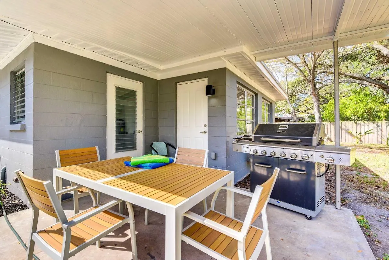 Holiday home Charming Vacation Near Downtown *