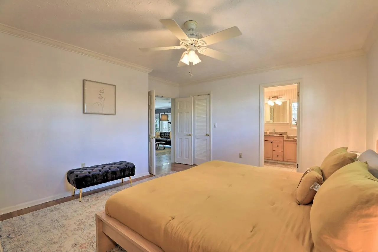 Holiday home Vacation With Pool And Game Room! *