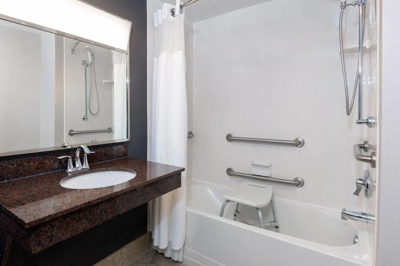 Courtyard By Marriott At Town Center 3* Sarasota