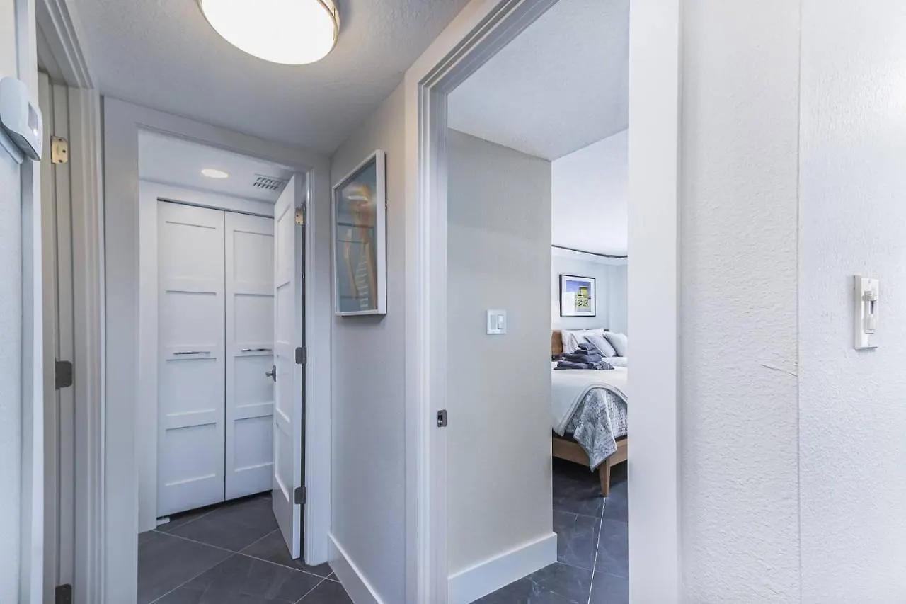 Crystal Sands Elegance Holiday home *