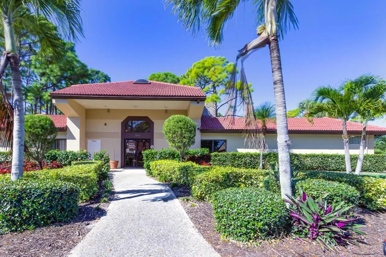 Yellow Pine Duplex Close To Pool & Tennis *